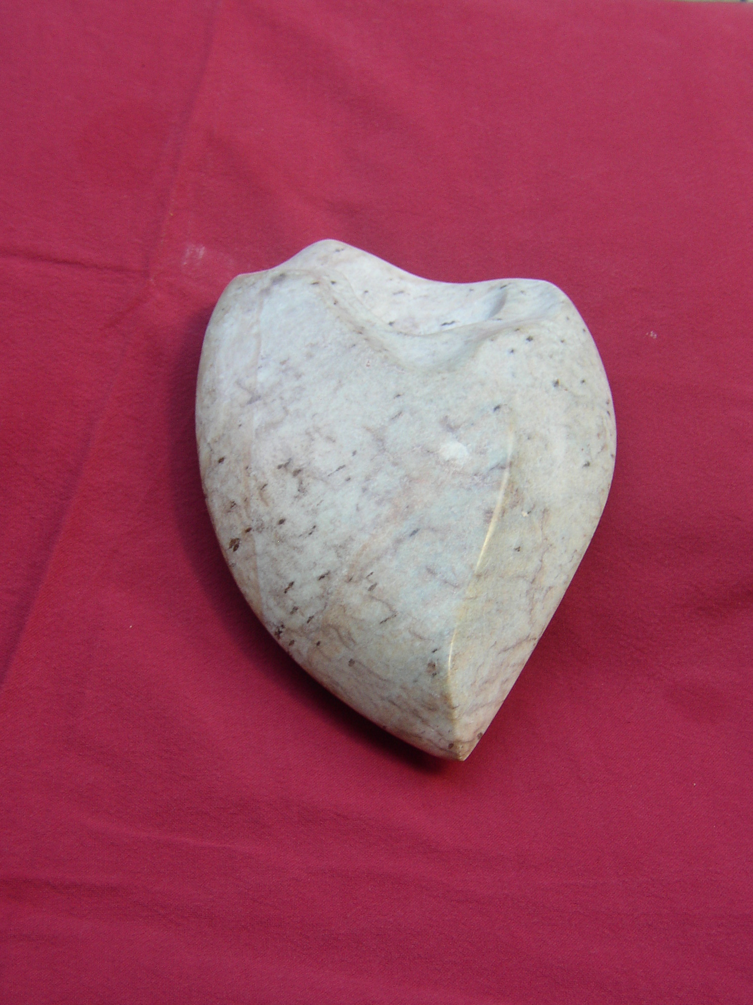 Tulp.
materiaal Braziliaanse speksteen